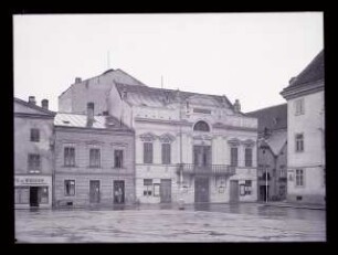 Stadttheater, St. Pölten: Ansicht von Osten (Negativ zu Inv. Nr. TBS 237,04)