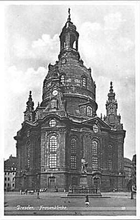 Frauenkirche &. Denkmal für Martin Luther