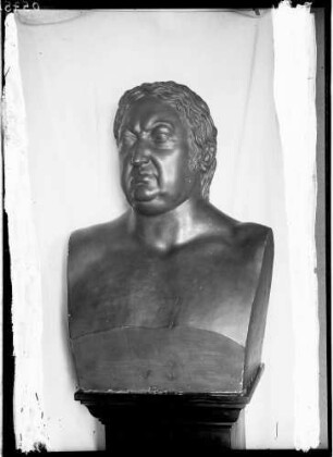 Karlsruhe Schlossgarten Büste Friedrich Weinbrenners für das dorische Tempelchen (1802)
