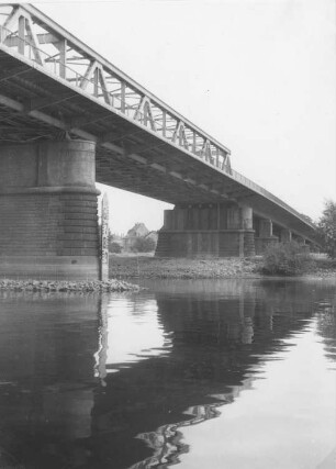 Straßenbrücke Mainz - Kostheim/Main