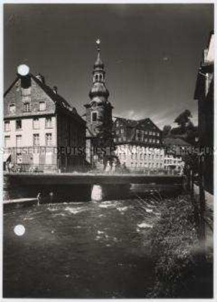 Monschau, Evangelische Stadtkirche und Rotes Haus