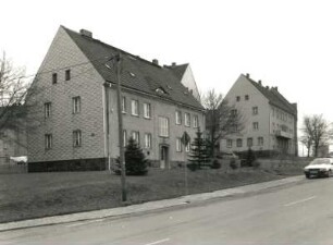 Freiberg (Sachsen), Dammstraße 49. Wohnhaus (um 1930). Giebel und Straßenansicht