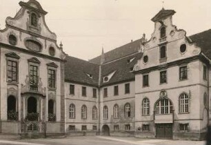 Ehemaliges Benediktinerkloster Sankt Mang