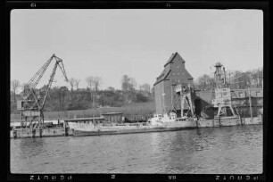 Marxburg (1952), Weitert