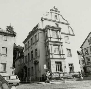 Glauchau, Kirchplatz 1, Wohnhaus, Straßenansicht