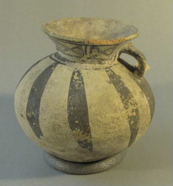 Clay vessel