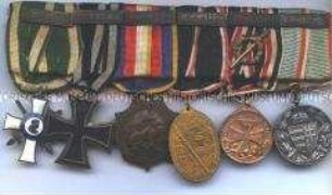 Ordensschnalle: Königlich Sächsischer Albrechtsorden - Ritterkreuz 2. Klasse mit Schwertern, Eisernes Kreuz 2. Klasse, nichtstaatliche Auszeichnungen, Kriegserinnerungsmedaille mit Schwertern für Kämpfer (Ungarn)