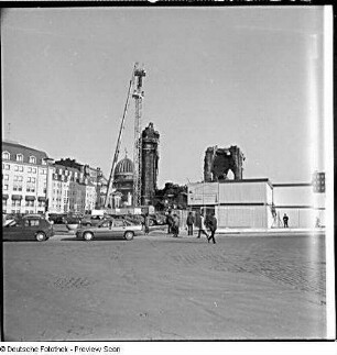 Dresden-Altstadt. Ruine der Frauenkirche während ihrer archäologischen Enttrümmerung