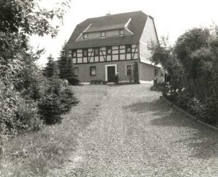 Gersdorf (Chemnitzer Land), Hauptstraße 138. Wohnhaus (um 1800)