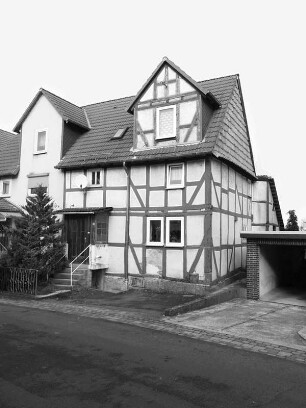 Einhaus; Schauenburg, Obere Straße 10