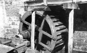 Wittichenau. Schowtschickmühle, Wasserrad