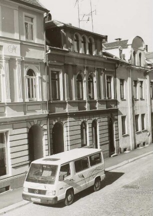 Markneukirchen, Wohnhaus : Markneukirchen (Vogtlandkreis), Wohnhaus mit ehemaligem Laden (um 1890), Erlbacher Straße 18, Straßenansicht