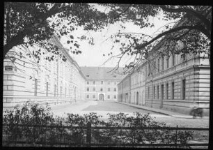 Theresienstadt. Garnisonsbauten