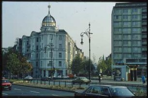 Blick über den Kurfürstendamm in die Westfälische Straße