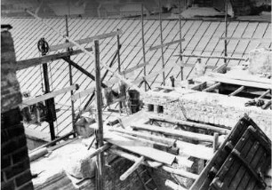 Reparaturarbeiten am Dach des Pergamonmuseums