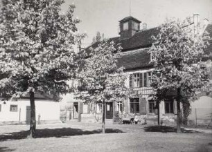Leipzig-Schönau. Rittergut. Hofansicht des Herrenhauses