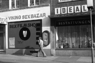 Duisburg: Sex-Shop neben Ideal Bestattung, am Sonnenwall