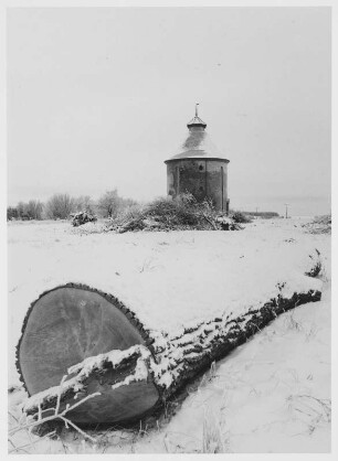 Woldegk. Wasserturm im Winter auf dem Mühlenberg
