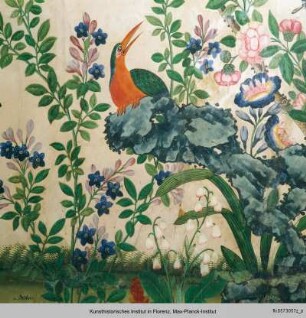 Textile Wandbespannung mit blühenden Sträuchern und Vögeln