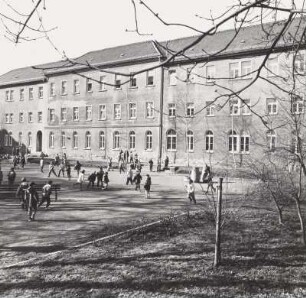 Nebengebäude, Pegau