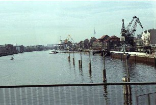 Berlin: Oberspree von der Elsten Brücke