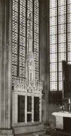Sakramentshaus : Meißen, Dom, Sakramentshaus an der Nordseite des Chores