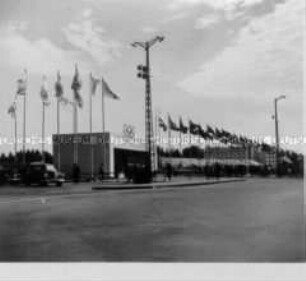Eingang zum Olympischen Dorf Käpylä, Helsinki 1952