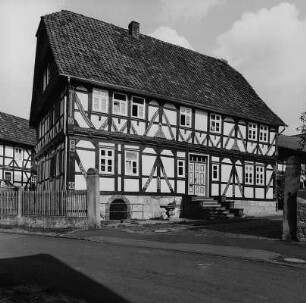 Bad Sooden-Allendorf, Hinter der Kirche 14
