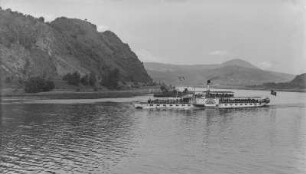 Personen-Seitenraddampfer "Loschwitz" (1899, Werft Laubegast) am Elbedurchbruch bei Czernosek (Velké Žernoseky)