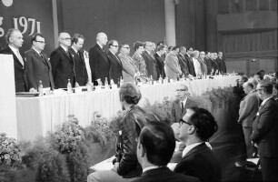 Freiburg: Stadthalle; FDP 22. Bundesparteitag, Gedenkminute