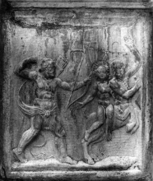 Stadtbrunnen : Stadtbrunnen. Marmor (1563). Brunnenbeckenrelief mit Raptusgruppe. Friesach, Hauptplatz