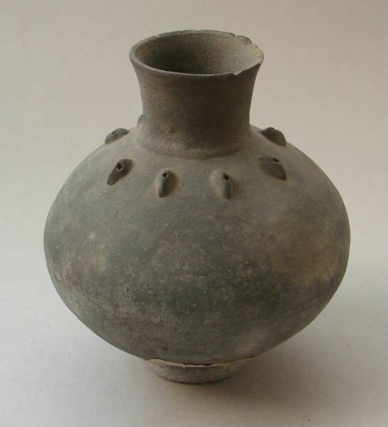 Clay vessel