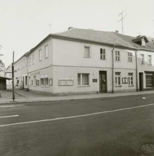Wohnhaus : Beeskow (Landkreis Oder-Spree), Berliner Straße 10. Wohnhaus. Eckansicht