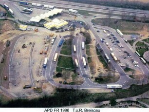 Tank- und Rastanlage Breisgau, Luftaufnahme, Umbaumaßnahmen 1996/97.