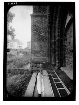 Neubrandenburg. Stadtkirche St. Marien (Wiederaufbau 1975-2001). Teilansicht