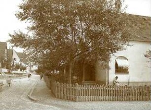 Fischer, Theodor; Reutlingen-Gmindersdorf; Arbeiterkolonie: Altenhof - Hausfront mit Straßenzug