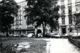 Privatgebäude, Straßen und Plätze in Karlsruhe. Lidellplatz