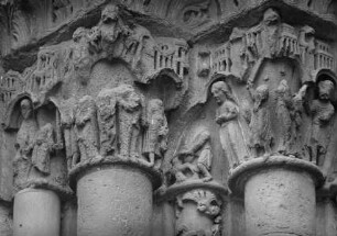 Königsportal — Nordwestportal — Linkes Gewände, Kapitellzone, der Kindermord zu Bethlehem und die Flucht nach Ägypten