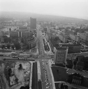 Kreuzung Bahnhofstraße und Karl-Marx-Allee (Brückenstraße) in Chemnitz : Blickrichtung Nordwesten
