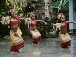 Bali (Indonesien) - Begrüßungstanz »puspa wresti«