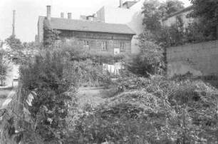 Bau eines neuen Gemeindezentrums für die Paulusgemeinde in der Südstadt Ecke Augartenstraße und Rüppurrerstraße
