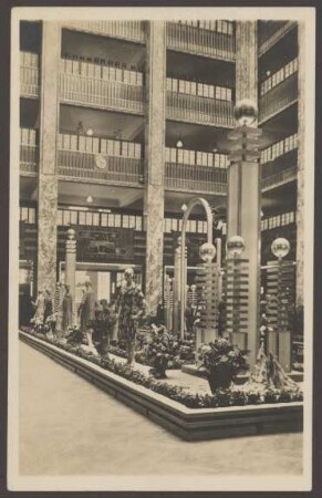 Ansichtskarte Lichthof im Karstadt-Gebäude, Hermannplatz