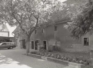 Mobschatz-Podemus, Am Dorfplatz 3. Bauernhof (2. H. 19. Jh.). Seitengebäude