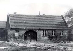 Bauernhof in Gosda : Bauwesen - Wirtschaftsgebäude und Gehöfte. Ort: Gózd / Gosda. Haus Nr. 32. Bauernhof der Familie Mrózke.