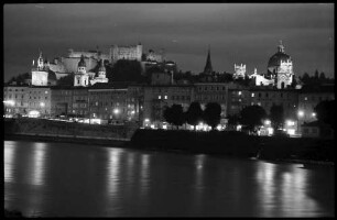 Salzburg: Festbeleuchtung an der Hohensalzburg