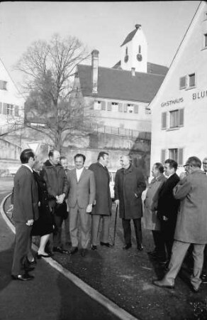 Opfingen: Gruppen mit Bürgermeister Höfflin