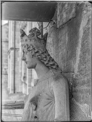 Dom: Ekklesia, Kopf (Figur am Fürstenportal)