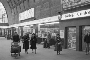 Hauptbahnhof Karlsruhe. Planungen zur Umgestaltung der Empfangshalle