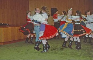 Schleswig-Holstein-Tag: Stormarnhaus: Trachtentanzgruppe