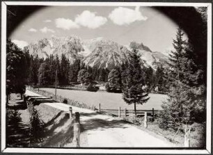 Österreich, Schladming. Blick auf die Dachsteingruppe von Ramsau